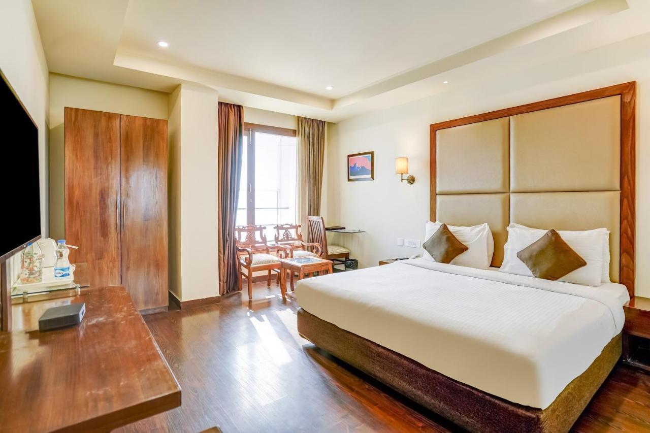Townhouse 552Hotel Royal Court Τζαλαντάρ Εξωτερικό φωτογραφία