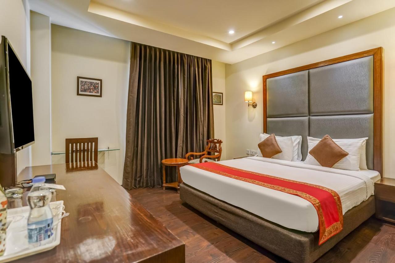 Townhouse 552Hotel Royal Court Τζαλαντάρ Εξωτερικό φωτογραφία