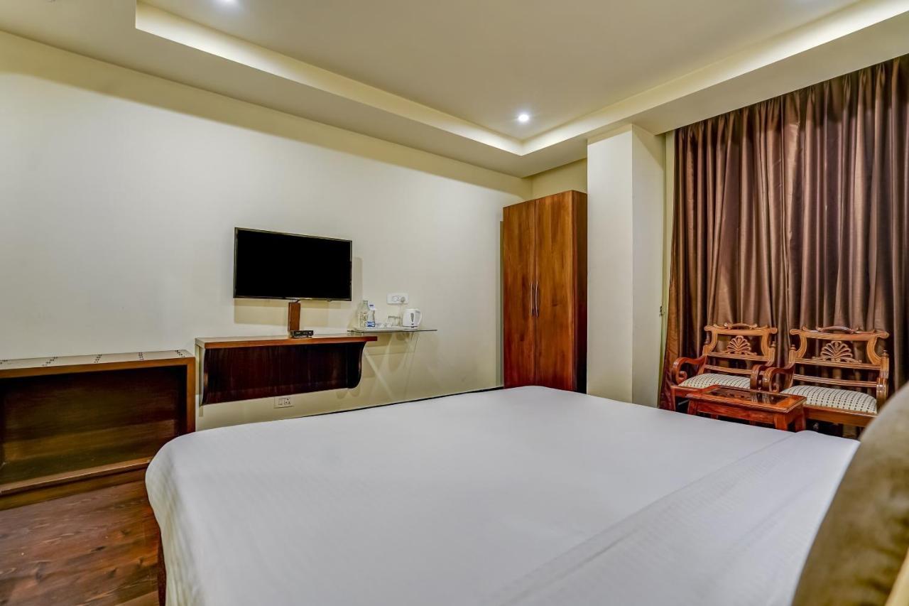 Townhouse 552Hotel Royal Court Τζαλαντάρ Εξωτερικό φωτογραφία