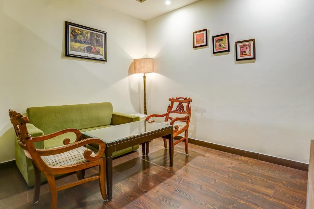 Townhouse 552Hotel Royal Court Τζαλαντάρ Εξωτερικό φωτογραφία